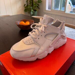 Nike Huarache Shoes